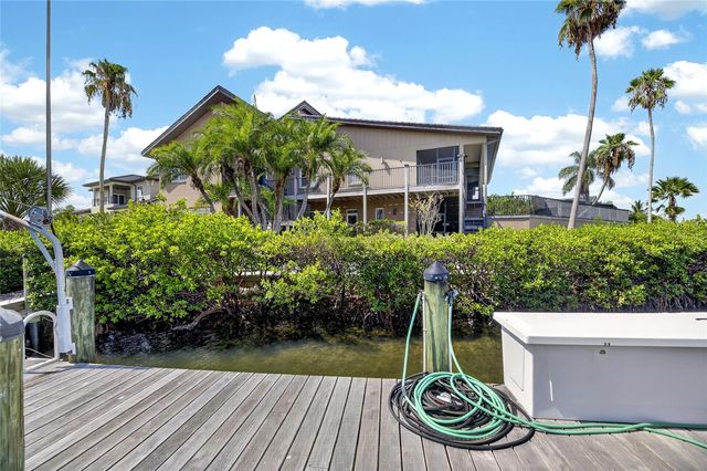 903 CAPRICCIO LANE, Apollo Beach, FL 33572
