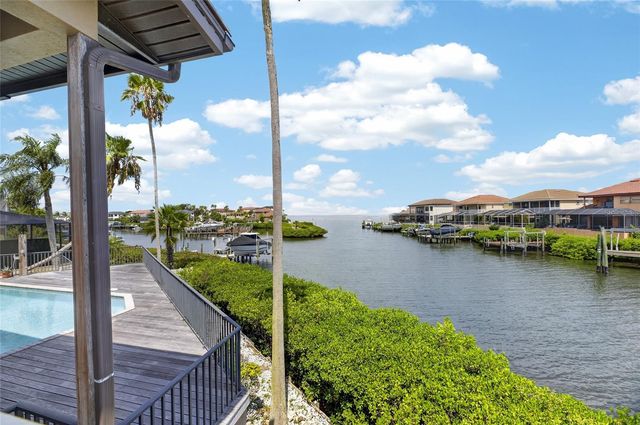 903 CAPRICCIO LANE, Apollo Beach, FL 33572