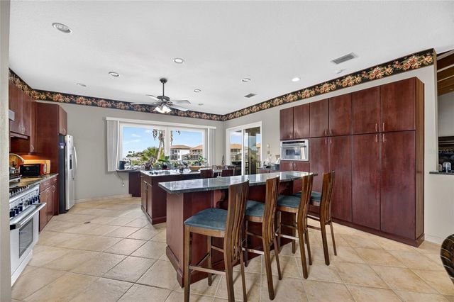 903 CAPRICCIO LANE, Apollo Beach, FL 33572