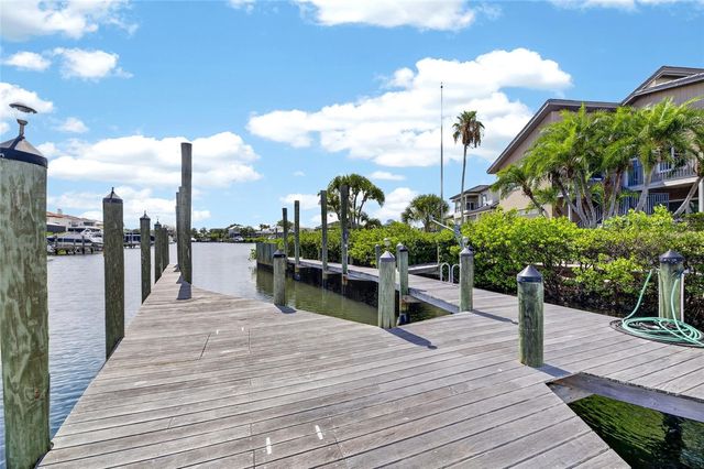 903 CAPRICCIO LANE, Apollo Beach, FL 33572