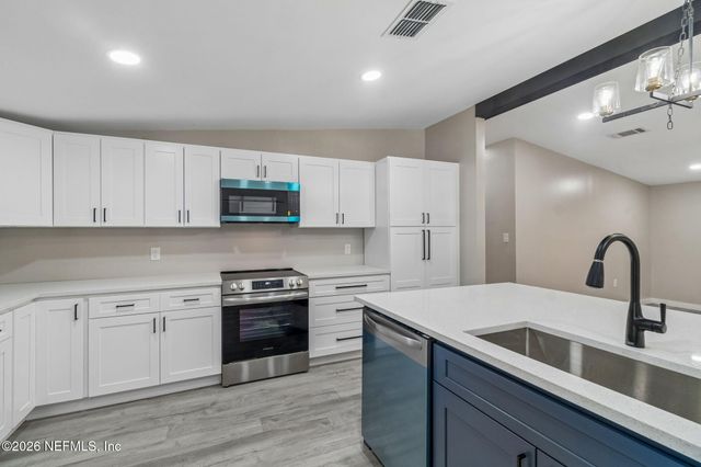 133 MCVICKERS Road, Middleburg, FL 32068