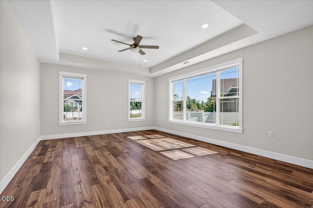 1618 River Run Street, Central Point, OR 97502