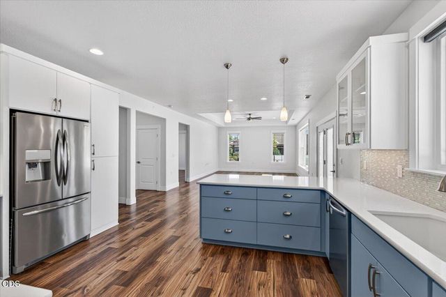 1618 River Run Street, Central Point, OR 97502