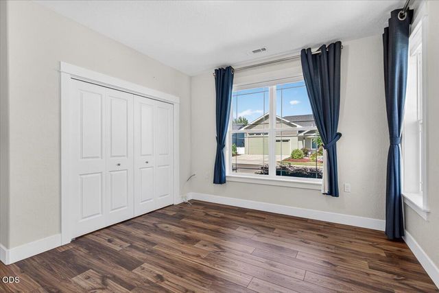 1618 River Run Street, Central Point, OR 97502