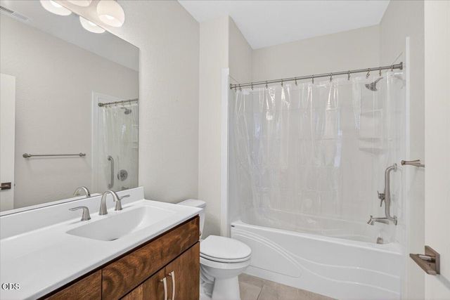 1618 River Run Street, Central Point, OR 97502