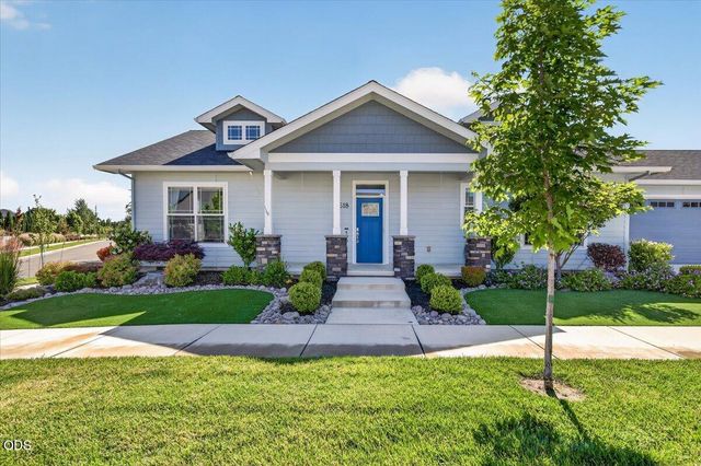 1618 River Run Street, Central Point, OR 97502