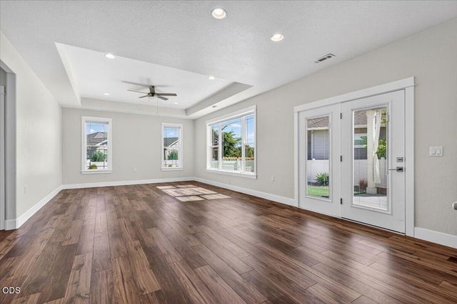 1618 River Run Street, Central Point, OR 97502