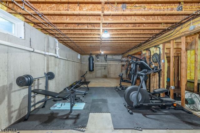 89 Clinton Ave, Mount Olive Twp., NJ 07828