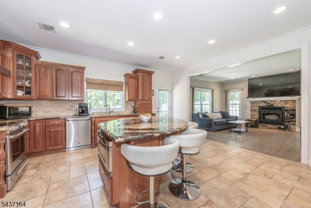 89 Clinton Ave, Mount Olive Twp., NJ 07828