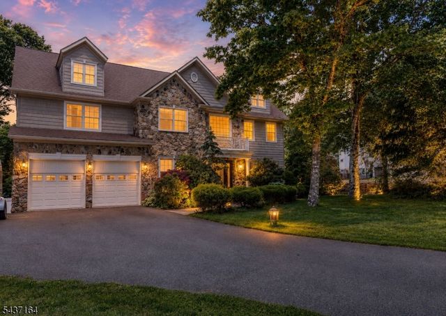 89 Clinton Ave, Mount Olive Twp., NJ 07828