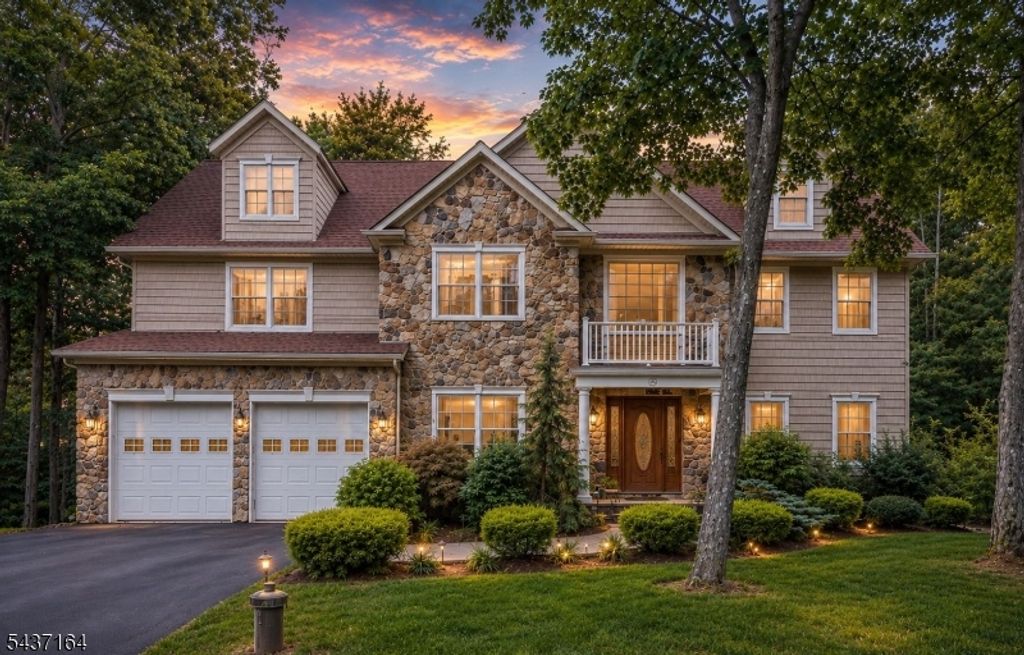 89 Clinton Ave, Mount Olive Twp., NJ 07828