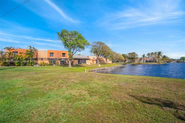 1451 NW 92nd Ave 191, Pembroke Pines, FL 33024