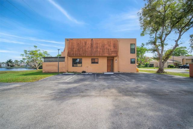 1451 NW 92nd Ave 191, Pembroke Pines, FL 33024