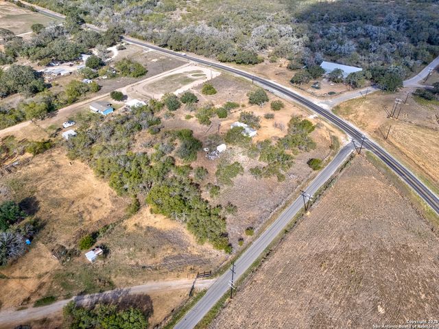 520 Fm 536, Pleasanton, TX 78064