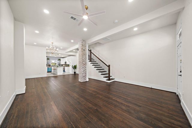 2813 Ball Street Street, Galveston, TX 77550