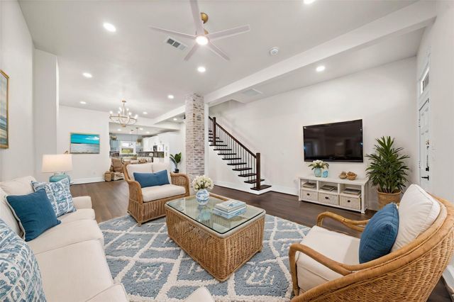 2813 Ball Street Street, Galveston, TX 77550