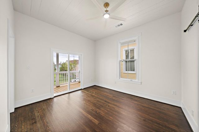 2813 Ball Street Street, Galveston, TX 77550