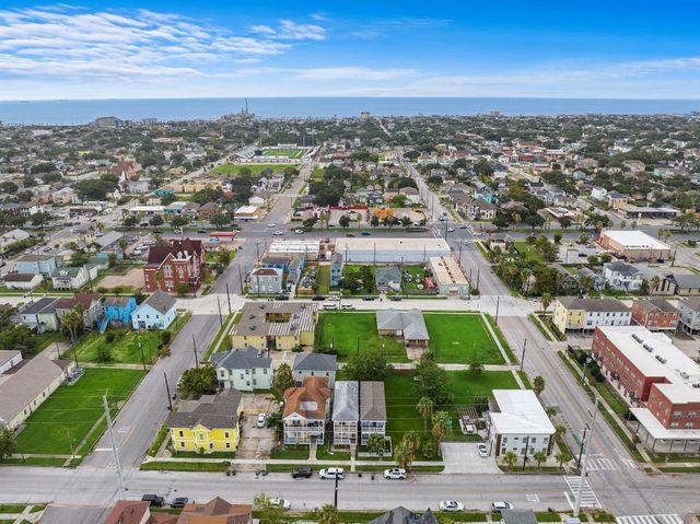 2813 Ball Street Street, Galveston, TX 77550