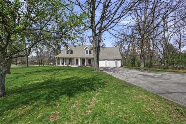 9642 W 1100 N, Demotte, IN 46310