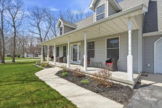 9642 W 1100 N, Demotte, IN 46310