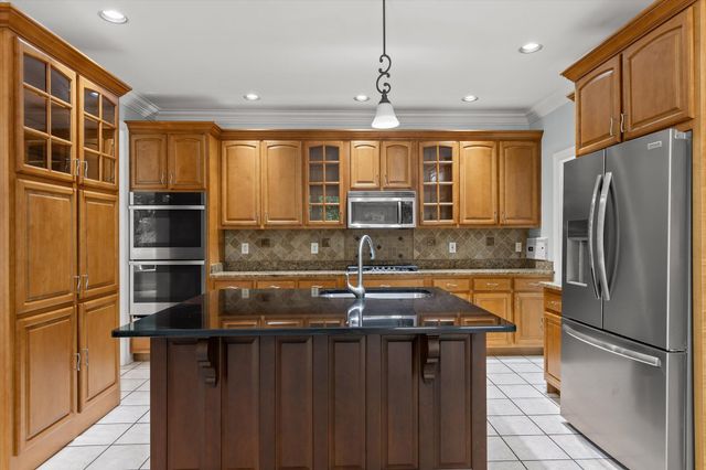 5510 Mountain Breeze Drive, Chattanooga, TN 37421