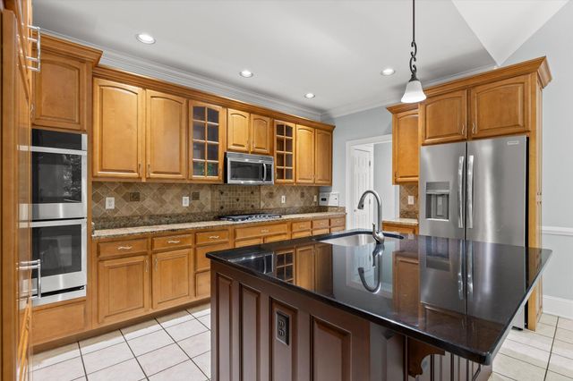 5510 Mountain Breeze Drive, Chattanooga, TN 37421