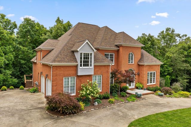 5510 Mountain Breeze Drive, Chattanooga, TN 37421
