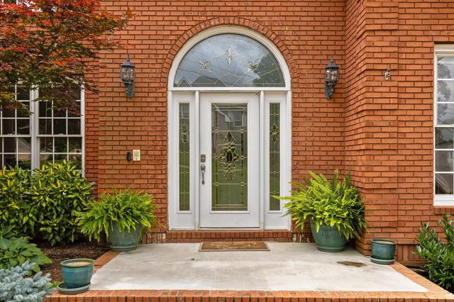 5510 Mountain Breeze Drive, Chattanooga, TN 37421