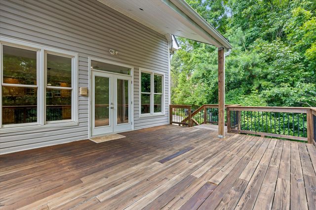 5510 Mountain Breeze Drive, Chattanooga, TN 37421
