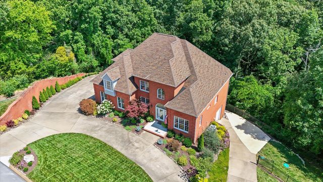 5510 Mountain Breeze Drive, Chattanooga, TN 37421