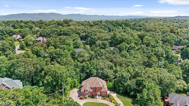 5510 Mountain Breeze Drive, Chattanooga, TN 37421