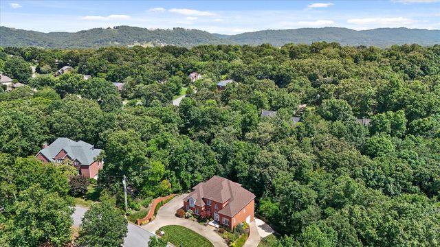 5510 Mountain Breeze Drive, Chattanooga, TN 37421
