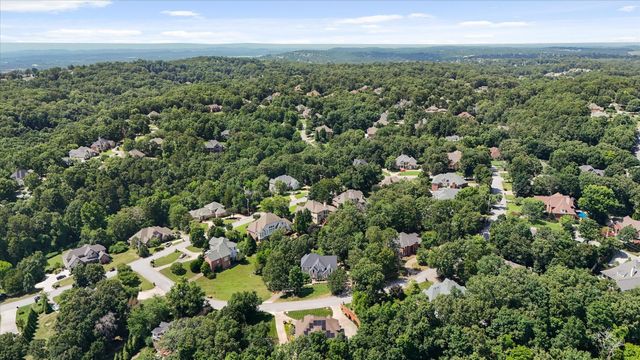 5510 Mountain Breeze Drive, Chattanooga, TN 37421