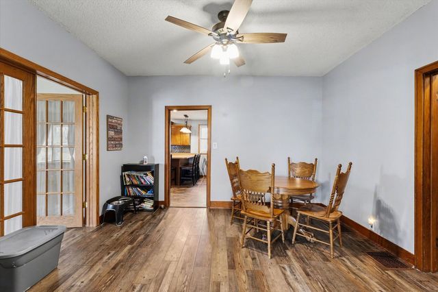 119 N Broadway Street, Fisher, IL 61843