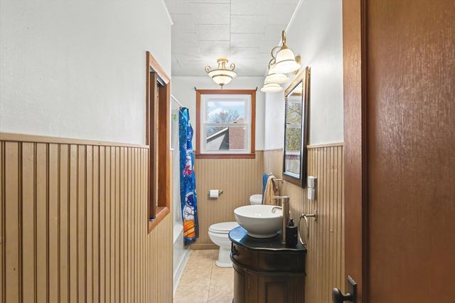 119 N Broadway Street, Fisher, IL 61843