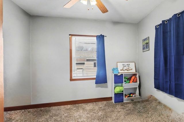 119 N Broadway Street, Fisher, IL 61843