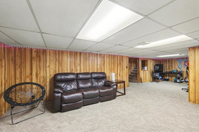 119 N Broadway Street, Fisher, IL 61843