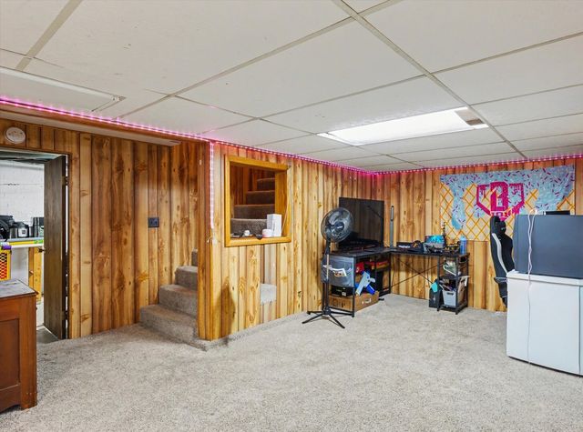 119 N Broadway Street, Fisher, IL 61843