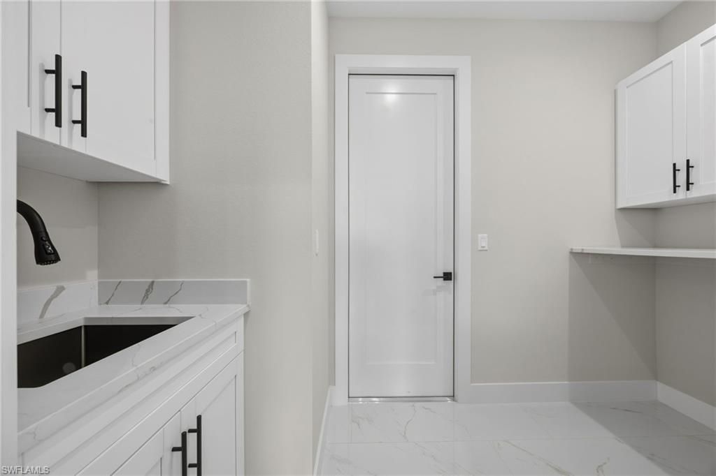 Image 20 of property listing at 2015 NW 21st ST, Cape Coral, FL 33993