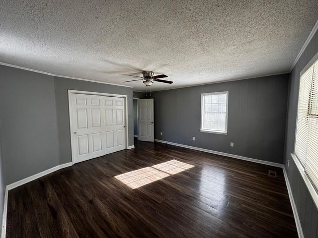 1112 SHOAF RD, Covington, TN 38019