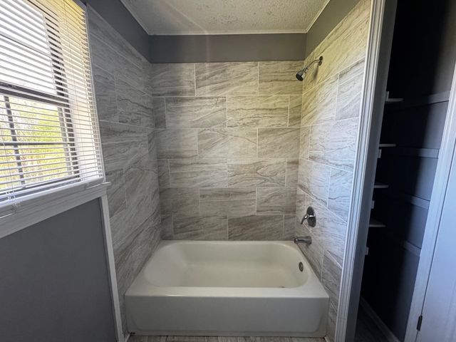1112 SHOAF RD, Covington, TN 38019