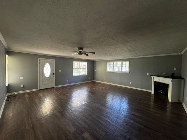 1112 SHOAF RD, Covington, TN 38019