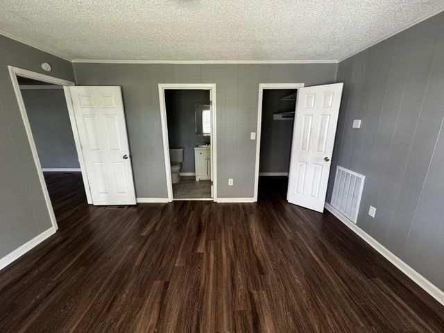 1112 SHOAF RD, Covington, TN 38019