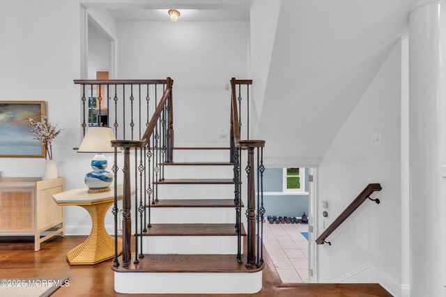 100 Westend Avenue, Shrewsbury Boro, NJ 07702