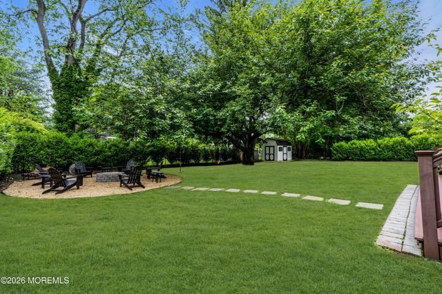 100 Westend Avenue, Shrewsbury Boro, NJ 07702