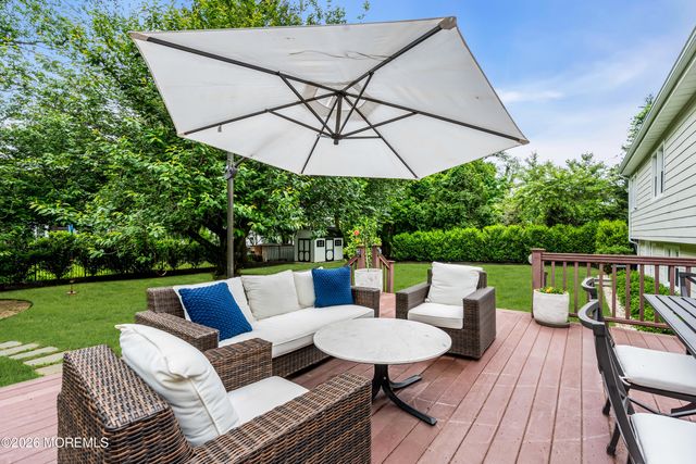 100 Westend Avenue, Shrewsbury Boro, NJ 07702