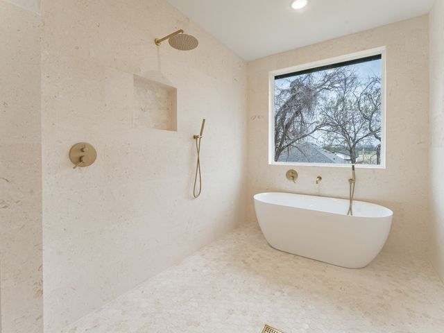 3041 Valentine Street, Dallas, TX 75215