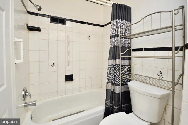 227 DIMARCO DR, Philadelphia, PA 19154
