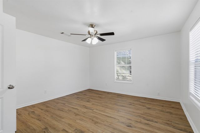 920 W Ford Street, Denison, TX 75020