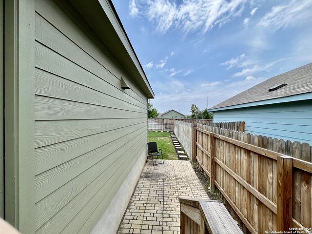 6519 ARID WAY, San Antonio, TX 78252